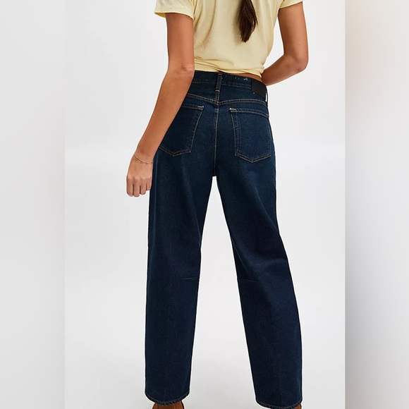 🆕Bnwt Miro Relaxed Wide Leg Jeans 
Citizens of Humanity
$268 - Picture 3 of 9